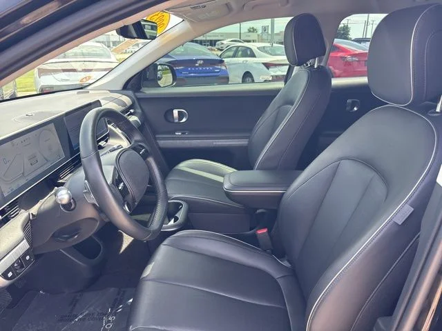 Used 2023 Abyss Black Hyundai SEL image 12