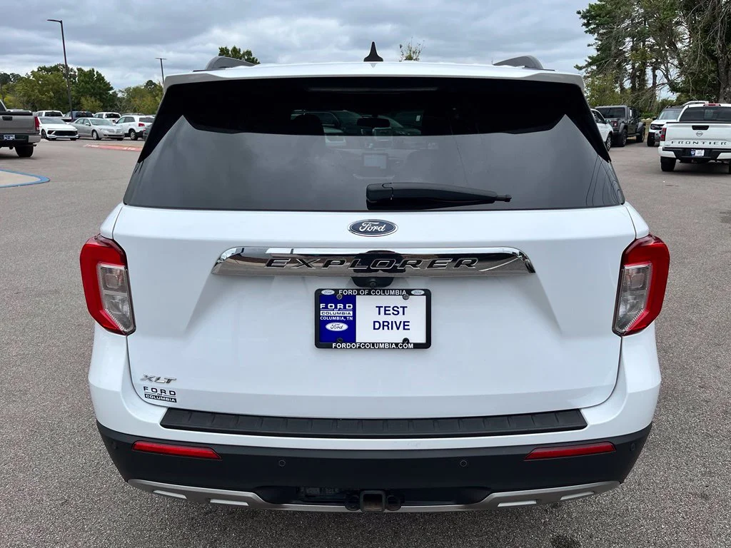 Used 2021 White Ford XLT image 8