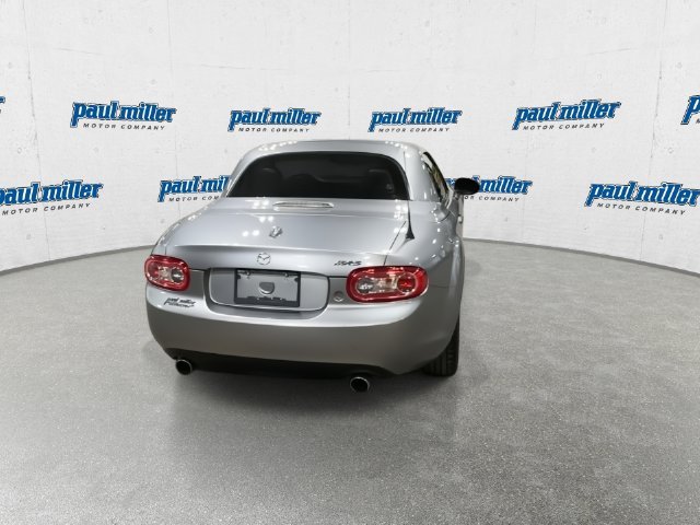 Used 2012 Liquid Silver Metallic Mazda PRHT Grand Touring image 9