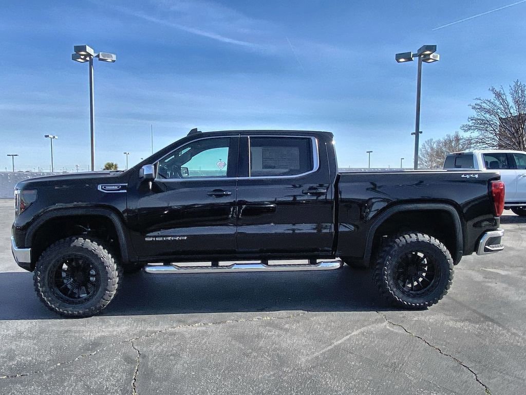2026 GMC Sierra 1500 SLE - Photo 10