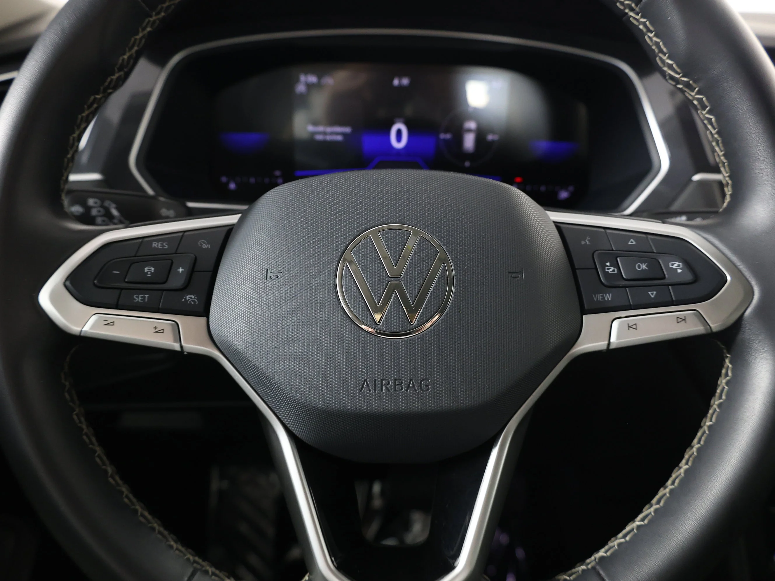 2024 Volkswagen Tiguan SE - Photo 20