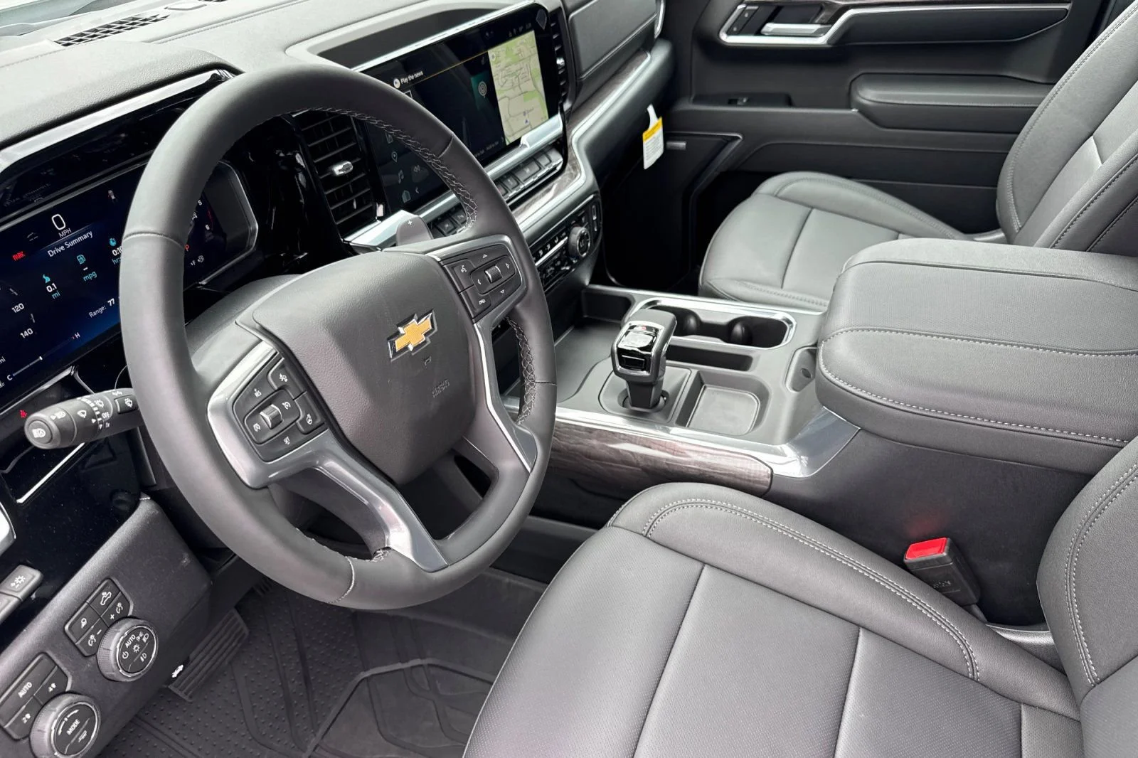 New 2026 Summit White Chevrolet LTZ image 9