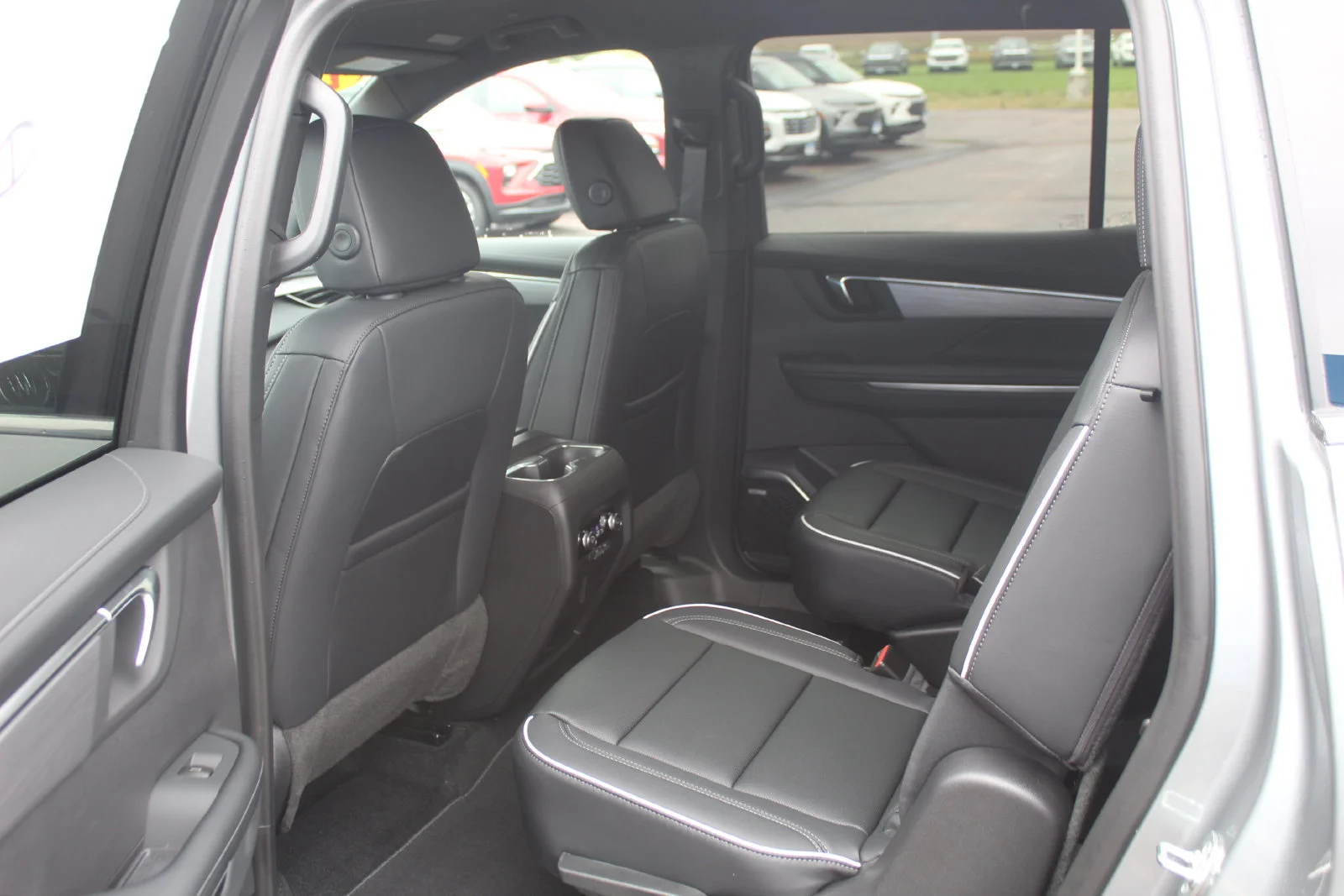 2027 Buick Enclave Preferred - Photo 8