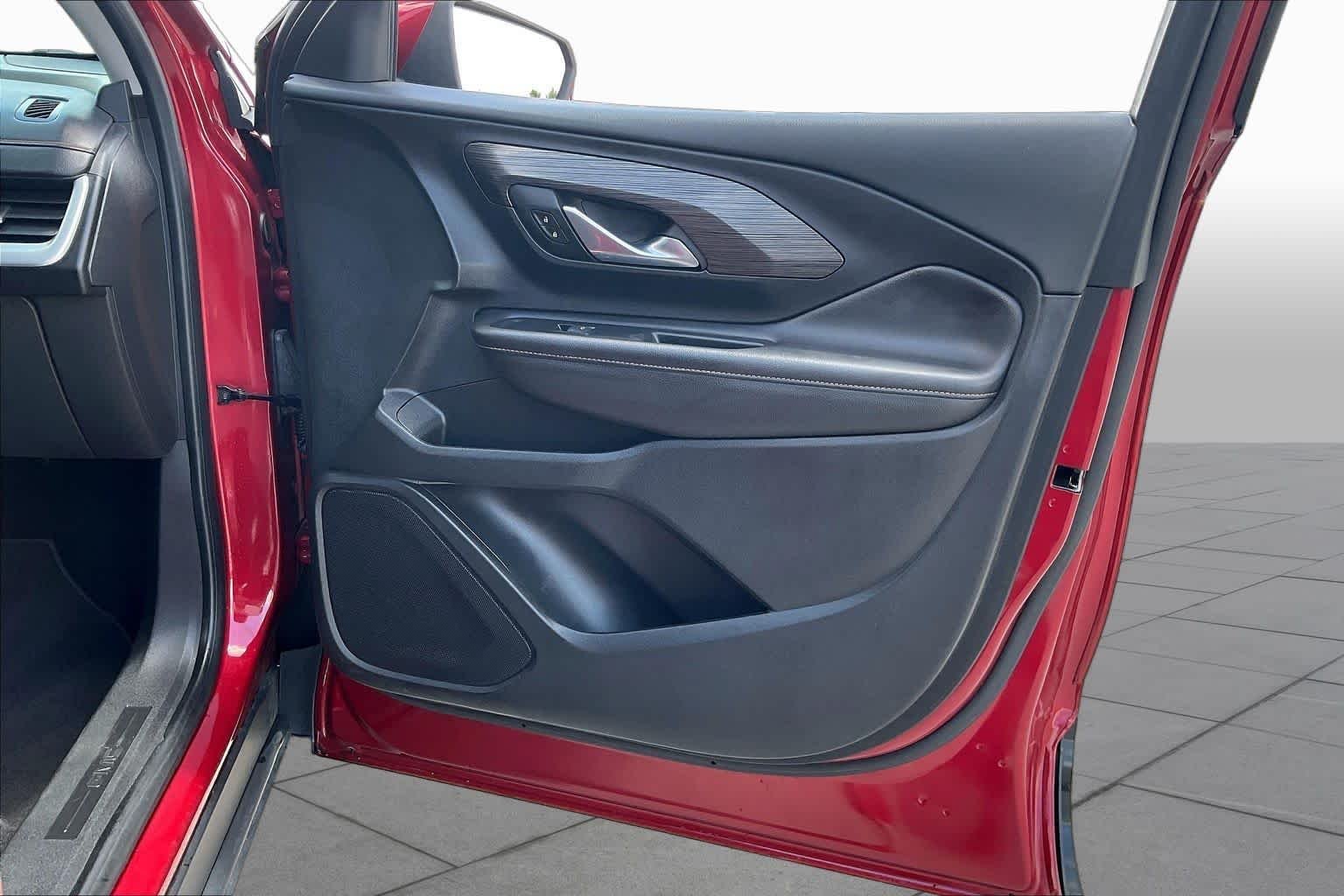 Used 2020 Red Quartz Tintcoat GMC SLT image 22