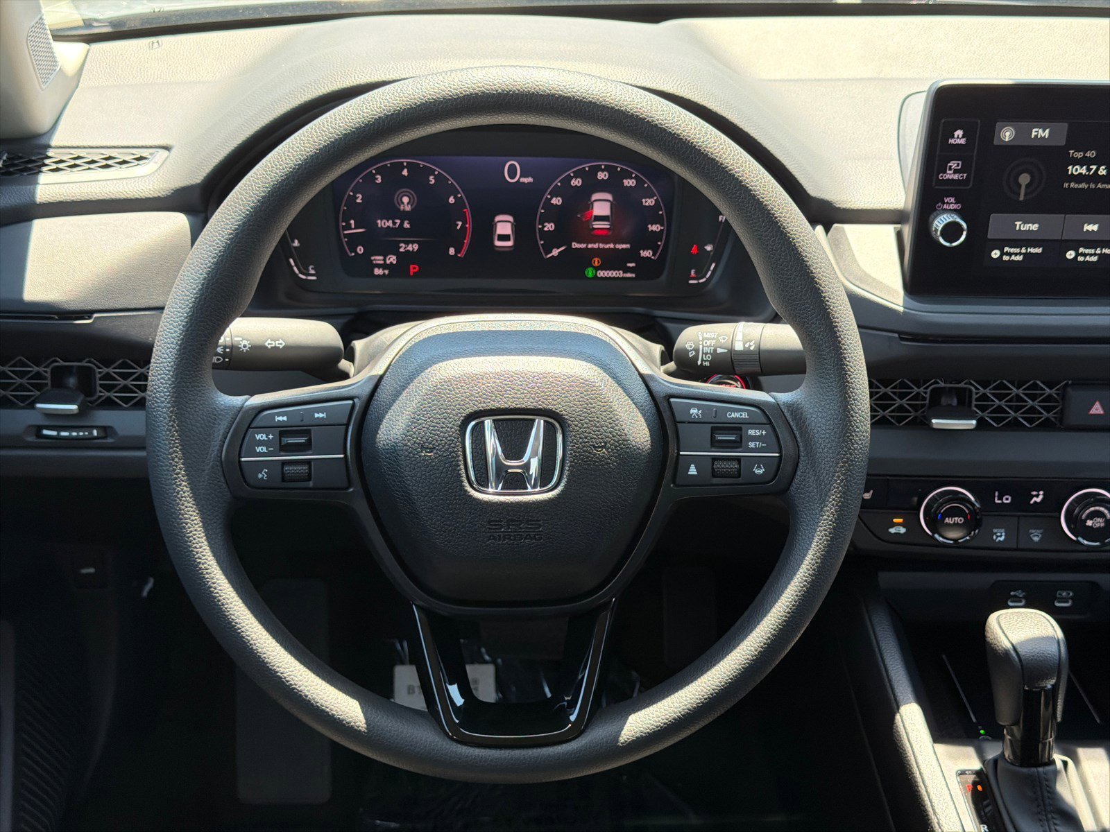 New 2026 Urban Gray Pearl Honda SE image 16