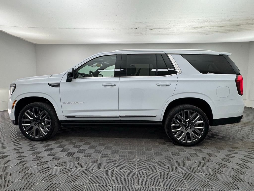 Used 2026 Glacier White Tricoat GMC Denali Ultimate image 17