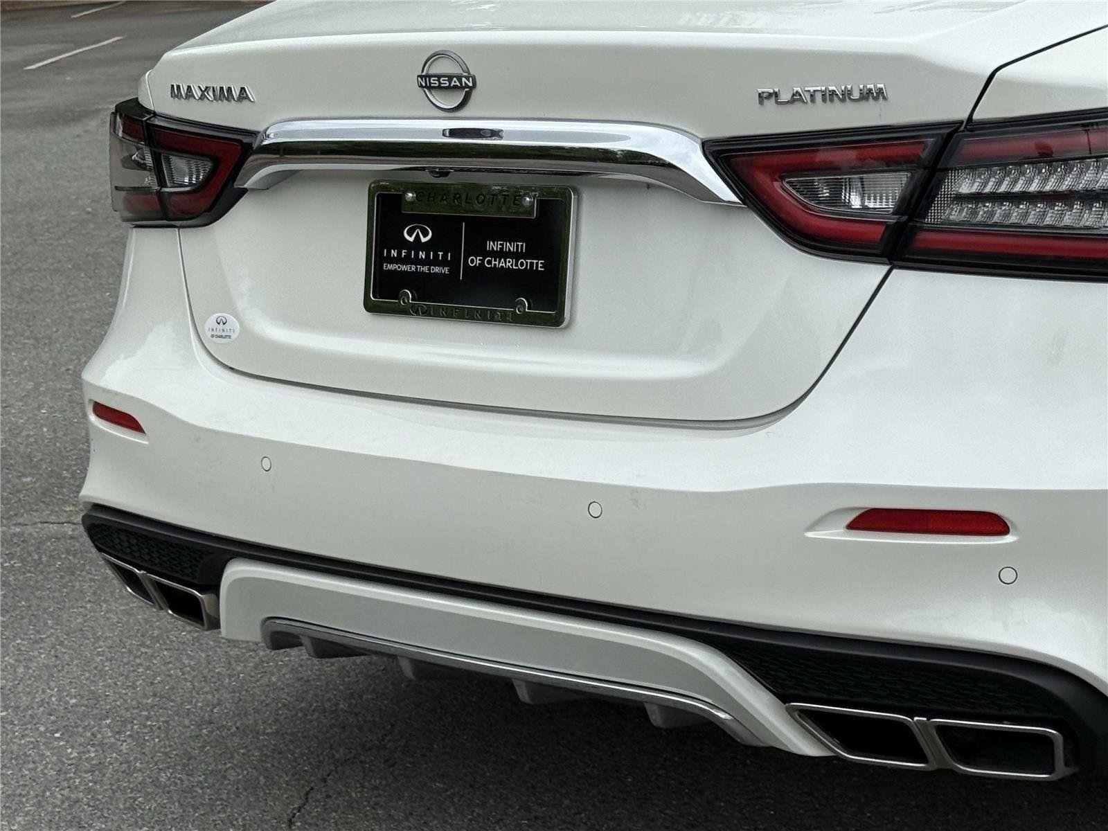 Used 2023 Pearl White Tricoat Nissan Platinum image 29
