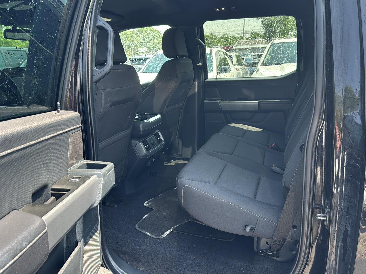 Used 2025 Agate Black Ford XLT image 3