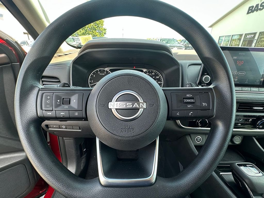 Used 2023 Red Nissan S image 32