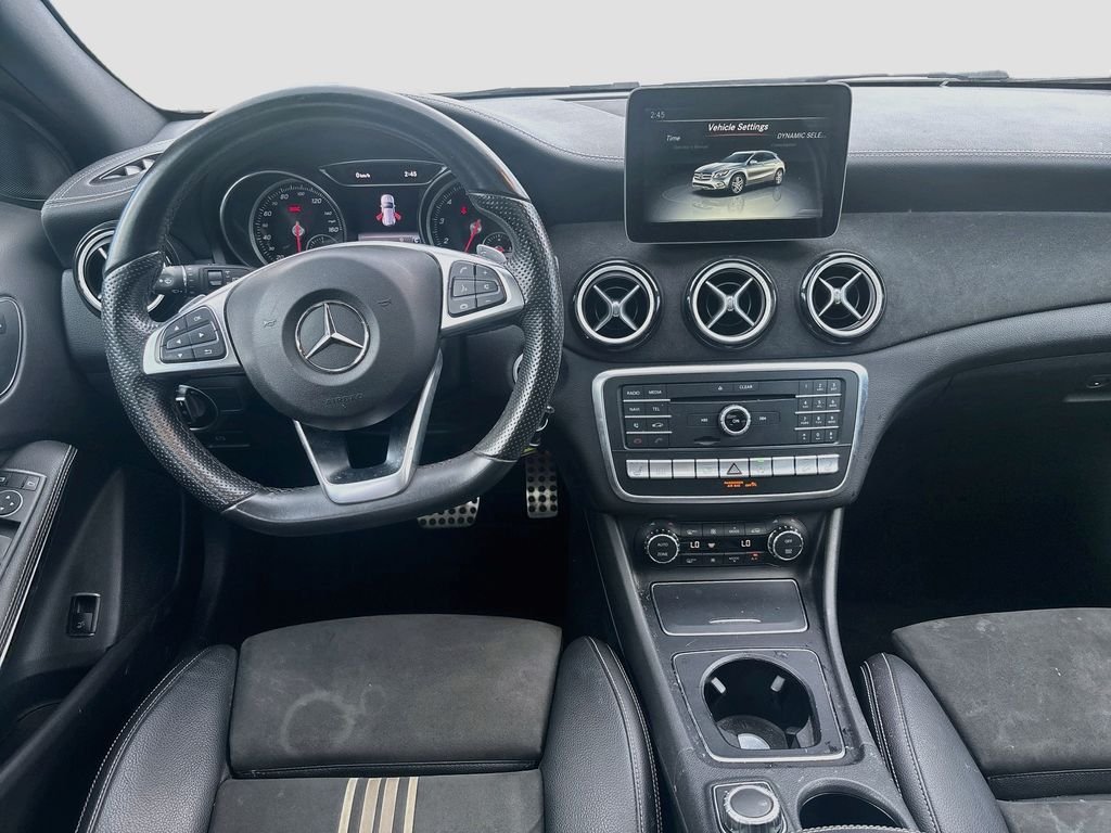 Used 2018  Mercedes-Benz GLA 250 image 20