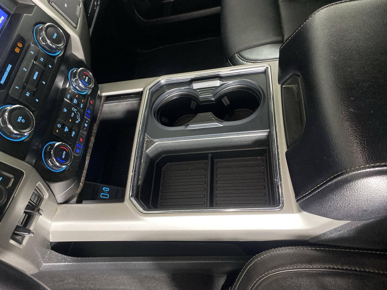 Used 2020 Blue Jeans Ford Lariat image 32