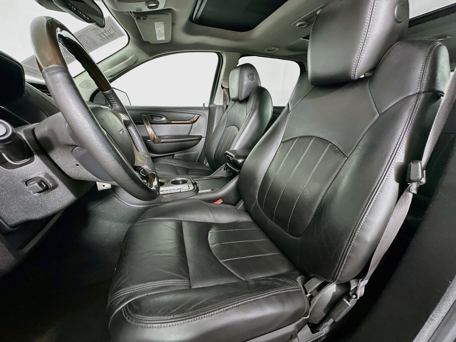 Used 2015 Carbon Black Metallic GMC Denali image 22