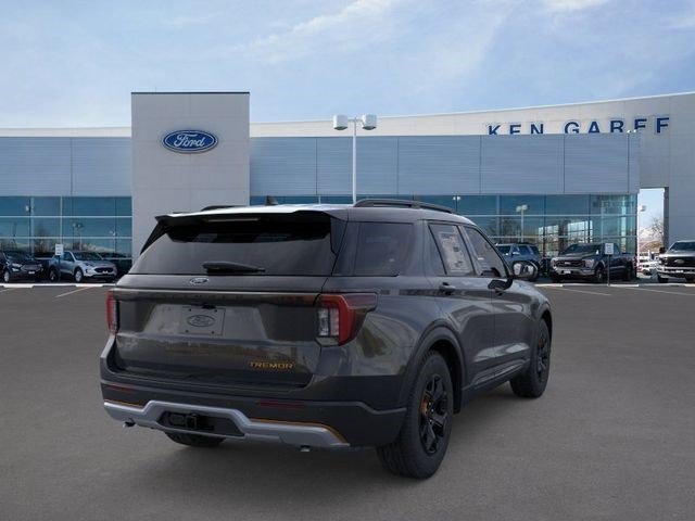 New 2026 Agate Black Metallic Ford Tremor image 10