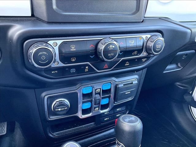 Used 2023 Bright White Clearcoat Jeep Willys 4xe image 26