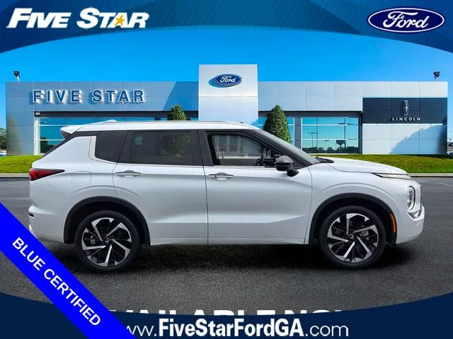 Used 2024 Gray Mitsubishi SEL image 9