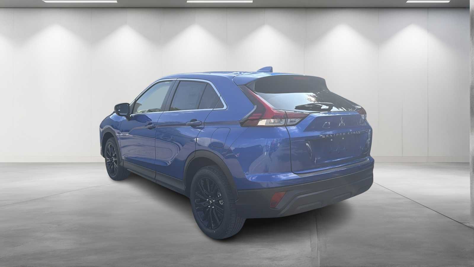 New 2026 Lightning Blue Metallic Mitsubishi LE 1.5T S-AWC image 5