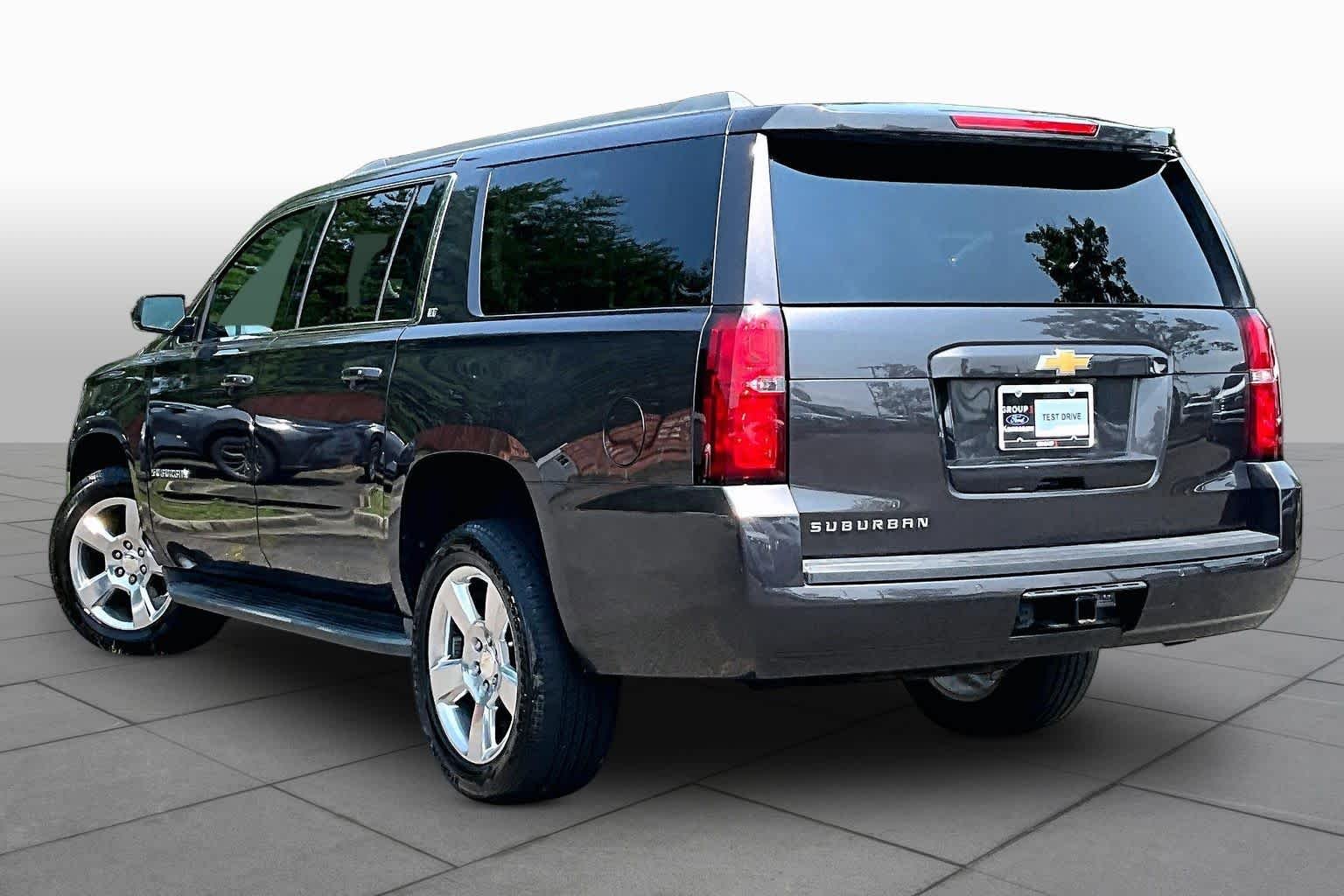 Used 2017 Tungsten Metallic Chevrolet LT image 12