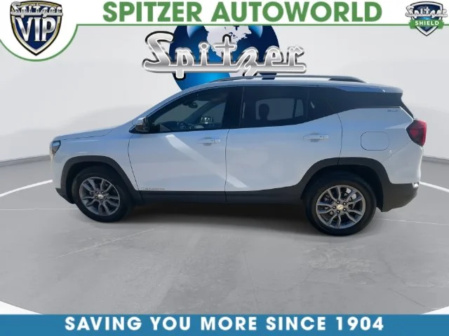 Used 2024 White GMC SLT image 6