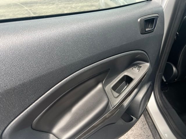 Used 2020 Silver Ford SES image 10