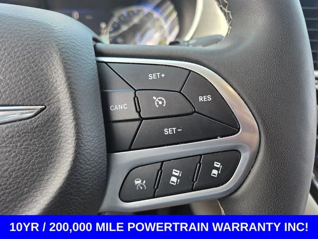 Used 2024 Bright White Clearcoat Chrysler Touring L image 21