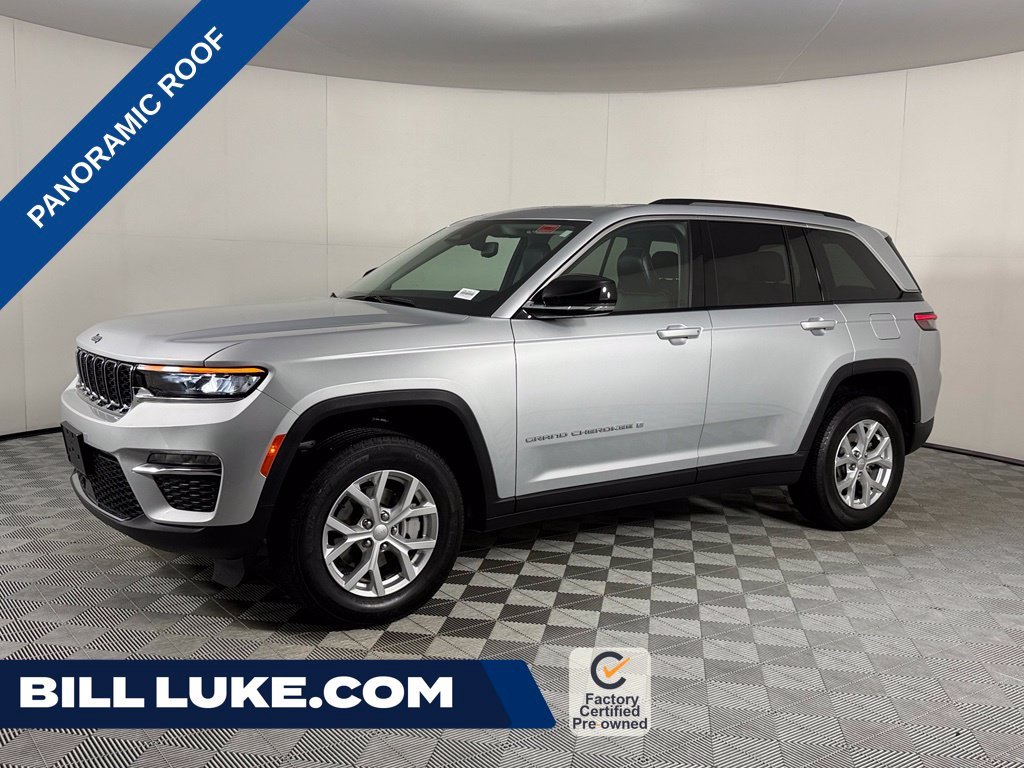 Used 2023 Silver Jeep Limited image 1