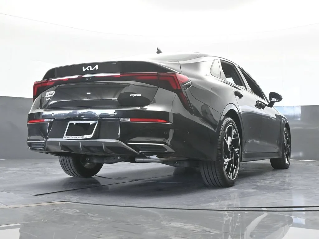 Used 2026 Aurora Black Kia GT-Line image 60