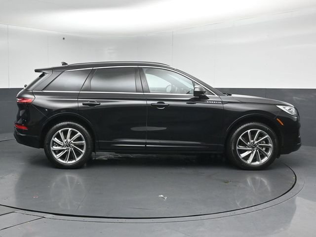 Used 2025 Black Lincoln Grand Touring image 8