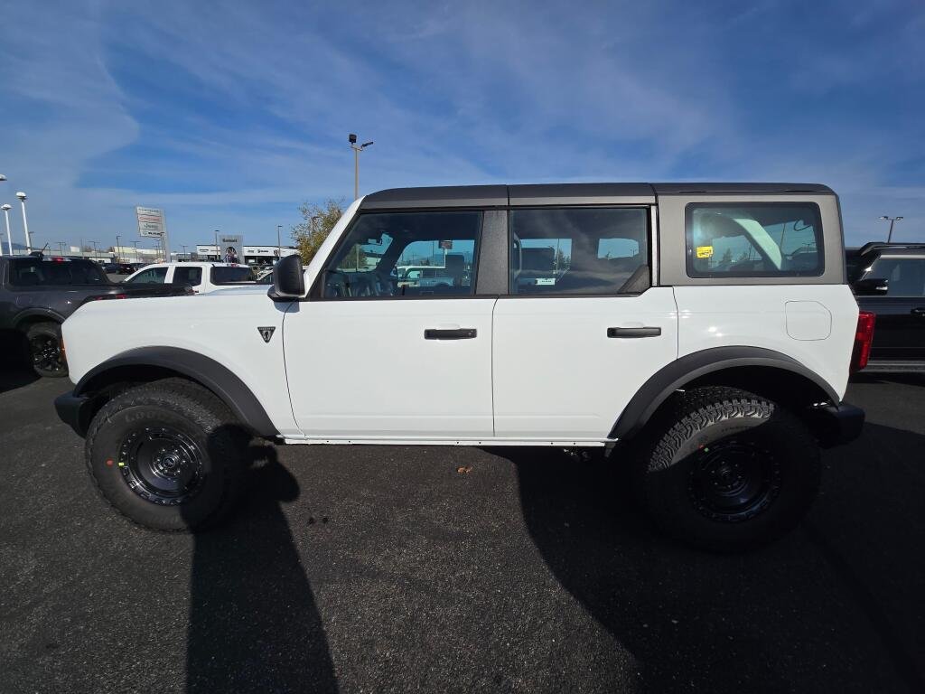 New 2025 Oxford White Ford Base image 11