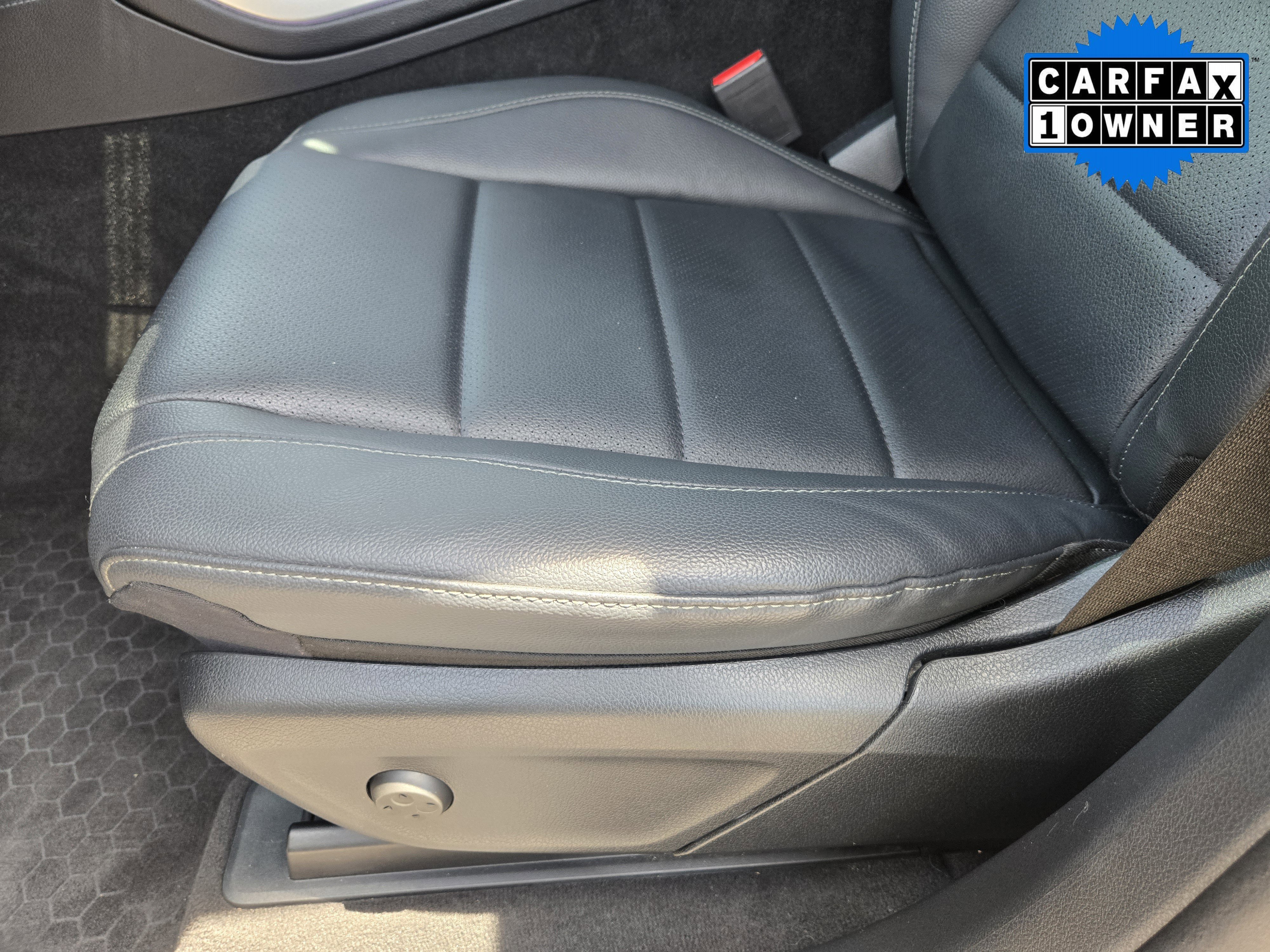 Used 2023 Gray Mercedes-Benz GLE 450 image 20