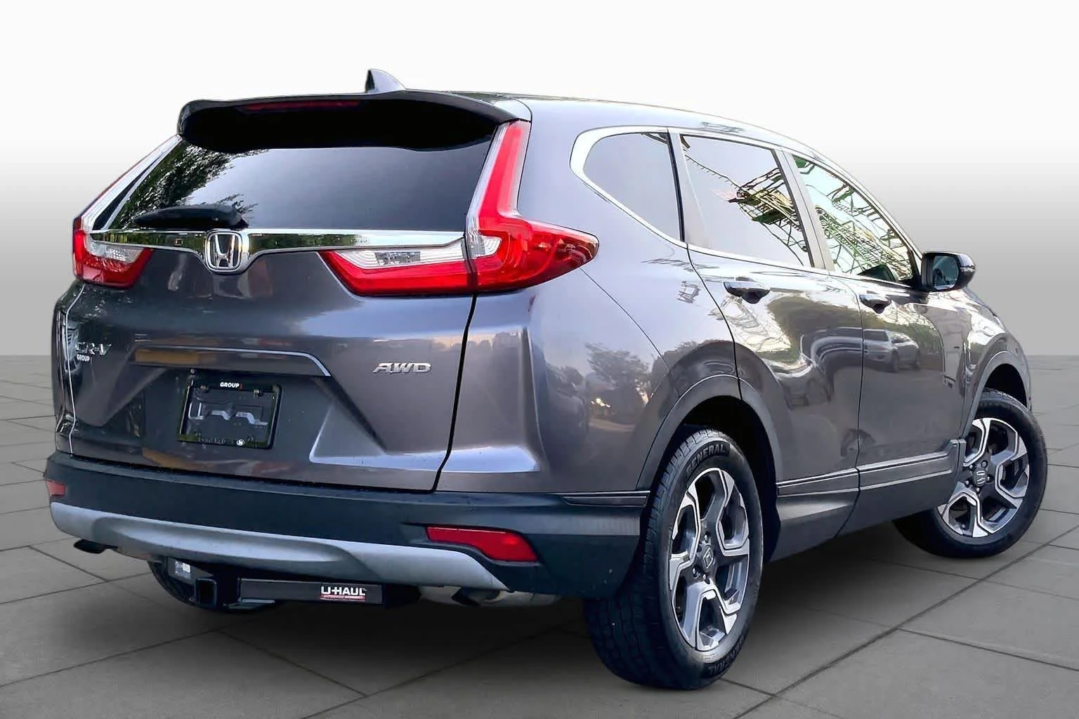 Used 2018 Modern Steel Metallic Honda EX image 13