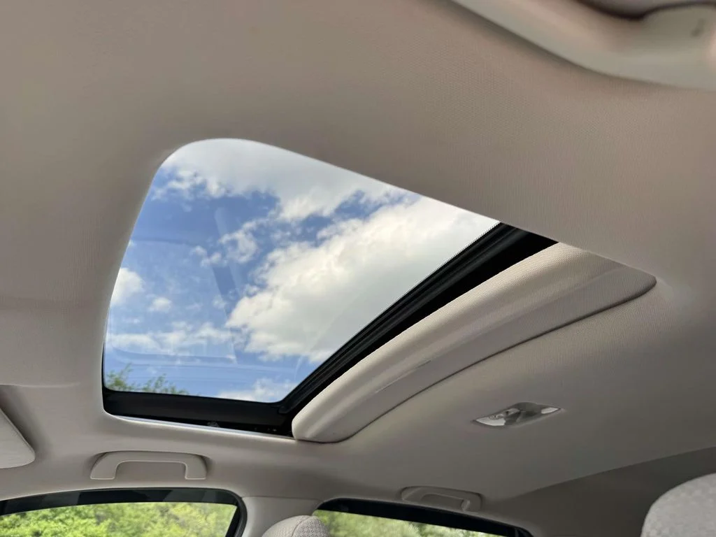 Used 2016  Honda EX image 5