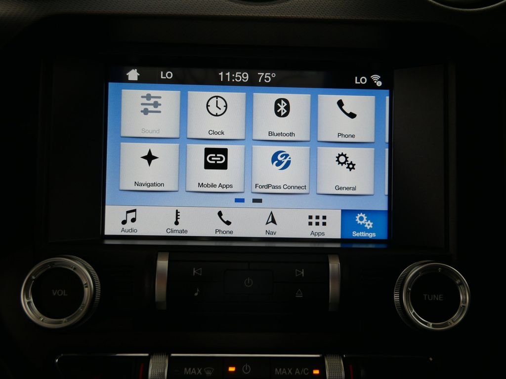 Used 2019 White Ford GT Premium image 19