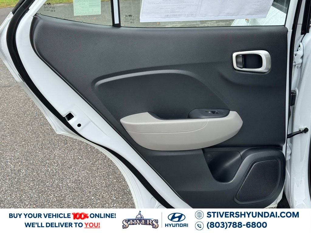 Used 2026 White Hyundai SEL image 19