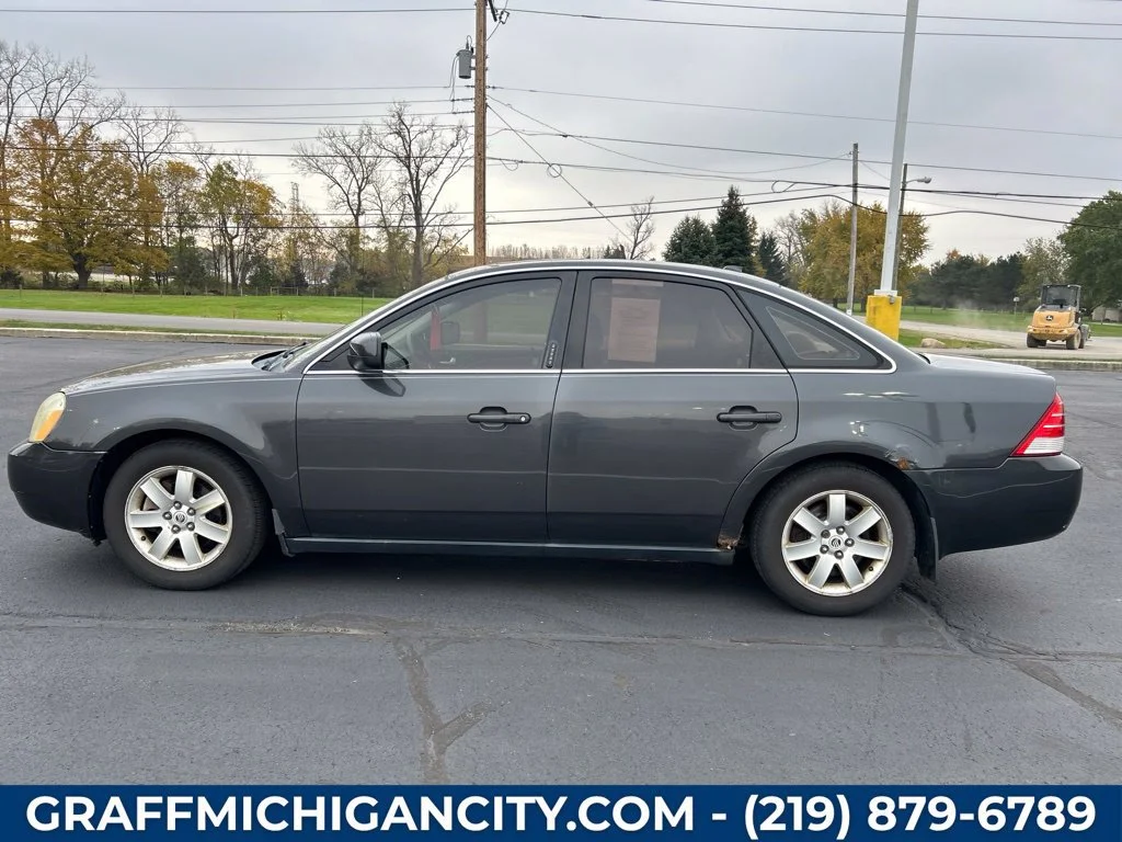 Used 2007  Mercury Base image 8