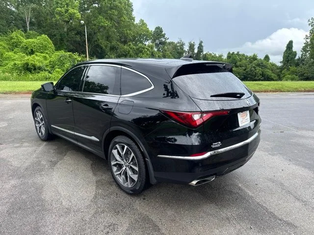 Used 2022 Black Acura Technology image 5