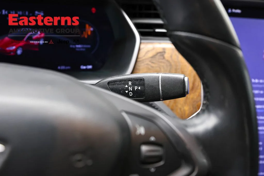 Used 2020 Red Tesla Long Range Plus image 12