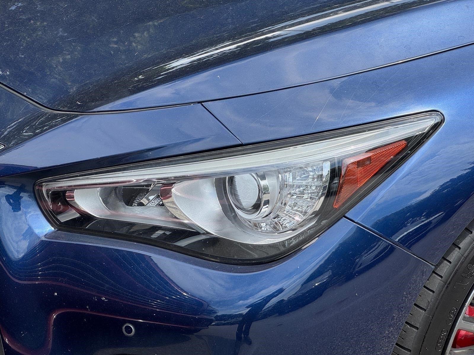 Used 2018 Iridium Blue INFINITI RED SPORT 400 image 2