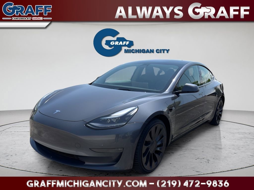 2023 Tesla Model 3 Performance's photo