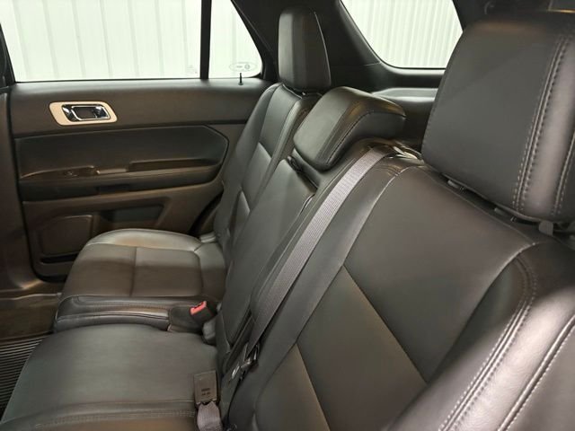 Used 2014 Black Ford Limited image 9