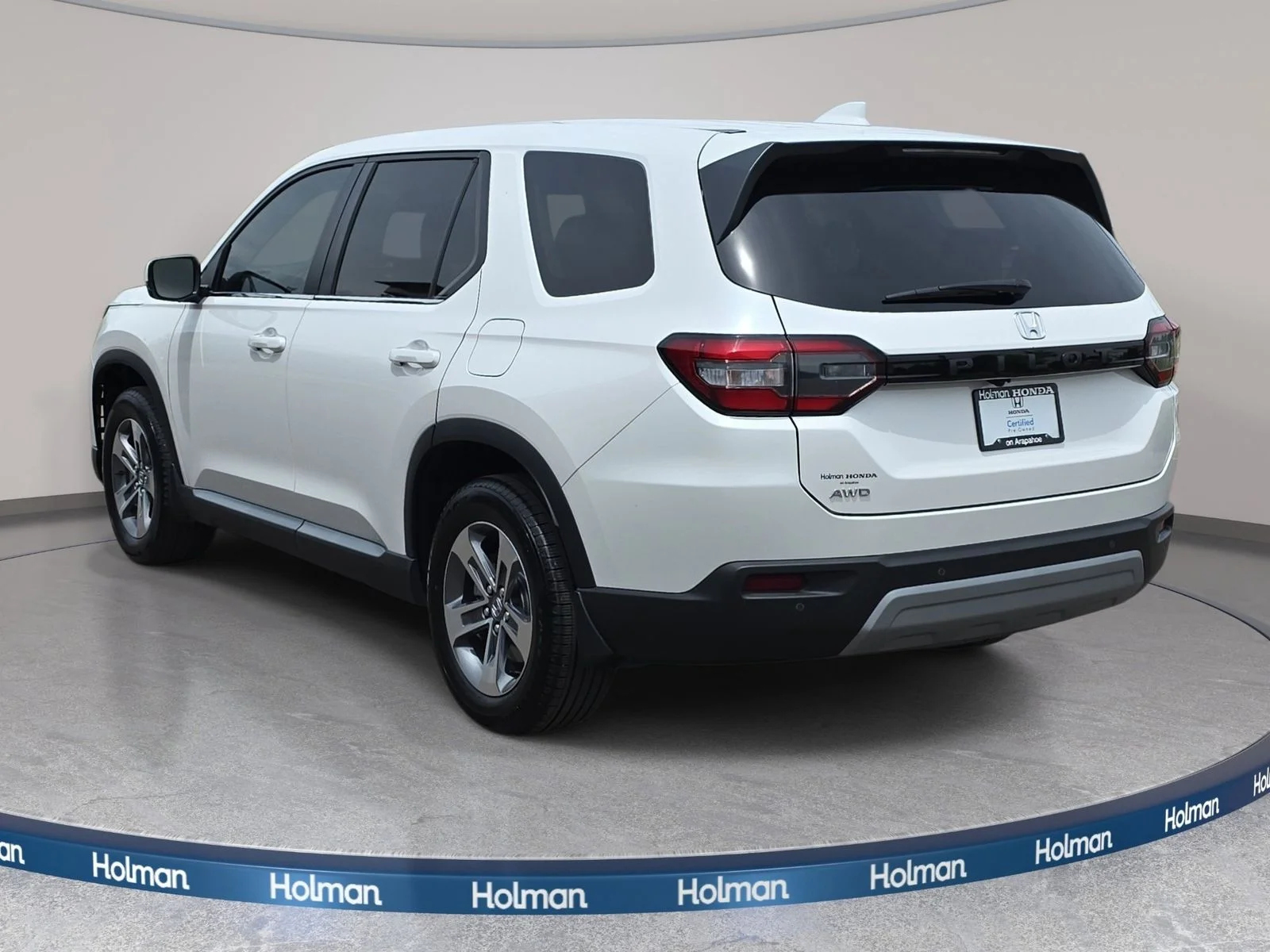Certified Used 2025 Platinum White Pearl Honda EX-L image 8