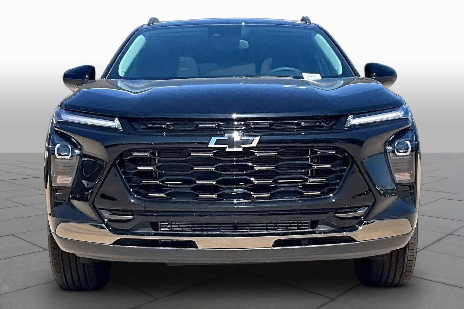New 2026 Mosaic Black Metallic Chevrolet ACTIV image 4
