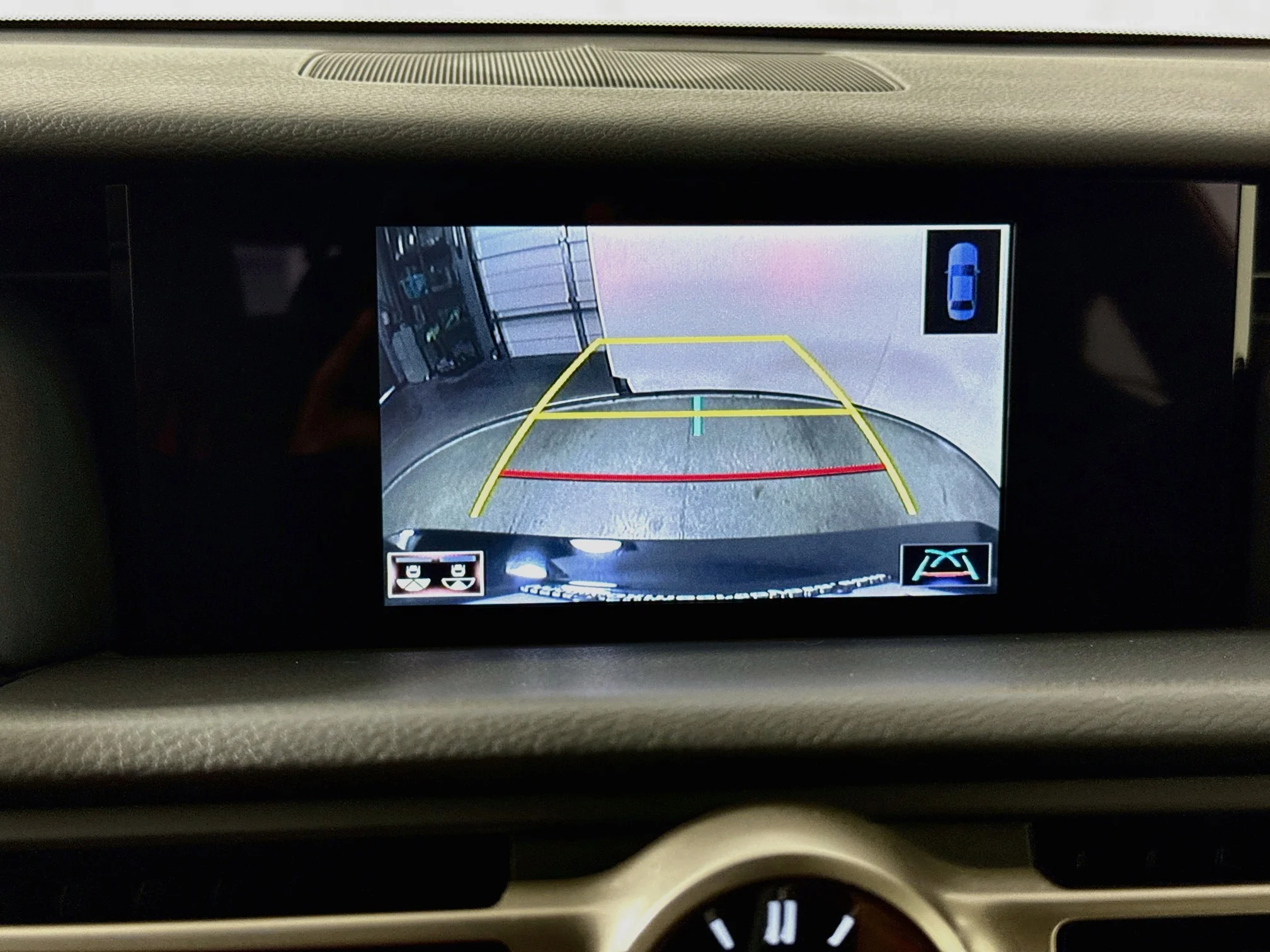 Used 2020  Lexus F Sport image 13