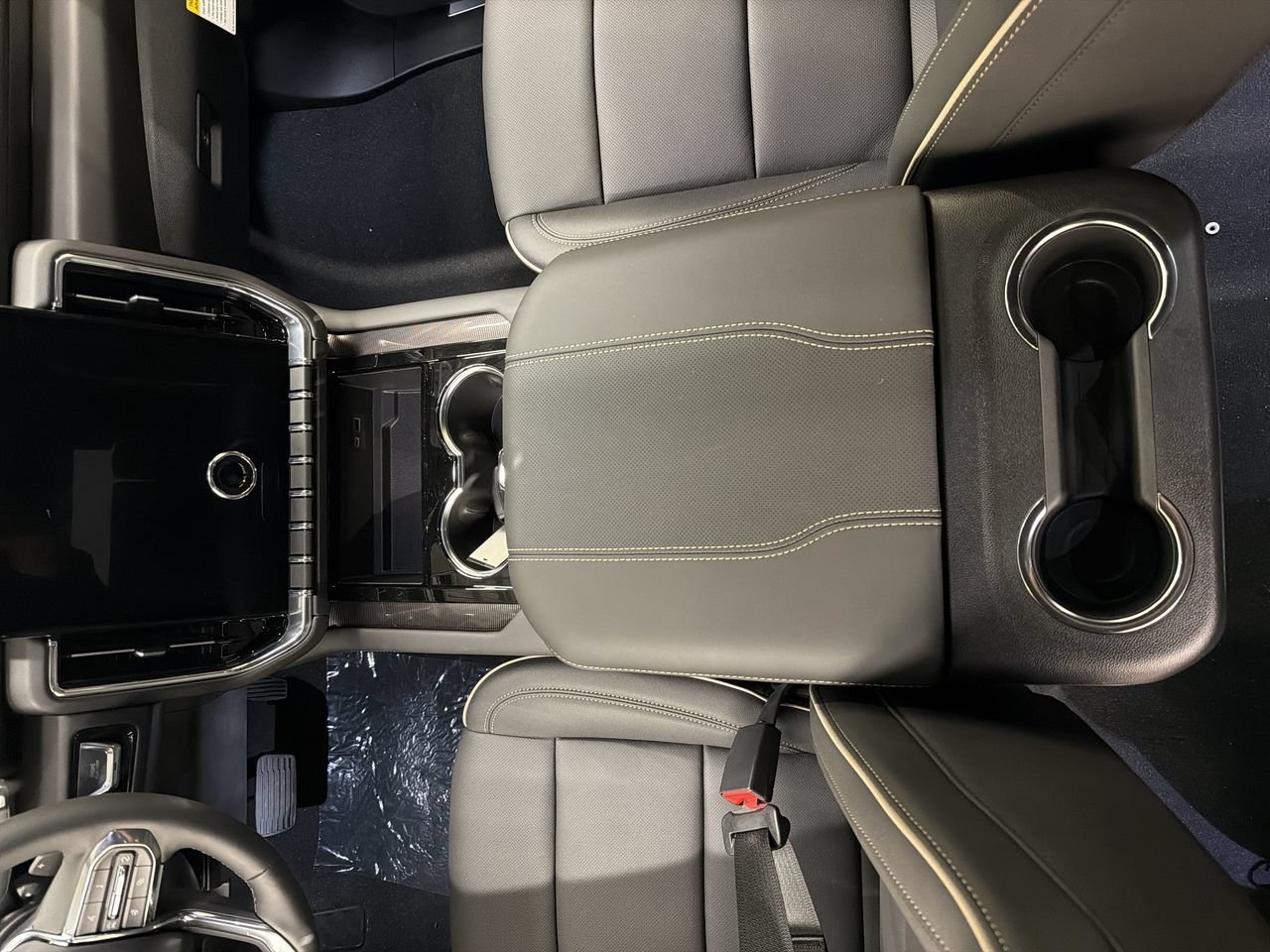 2026 GMC Yukon XL Elevation - Photo 23