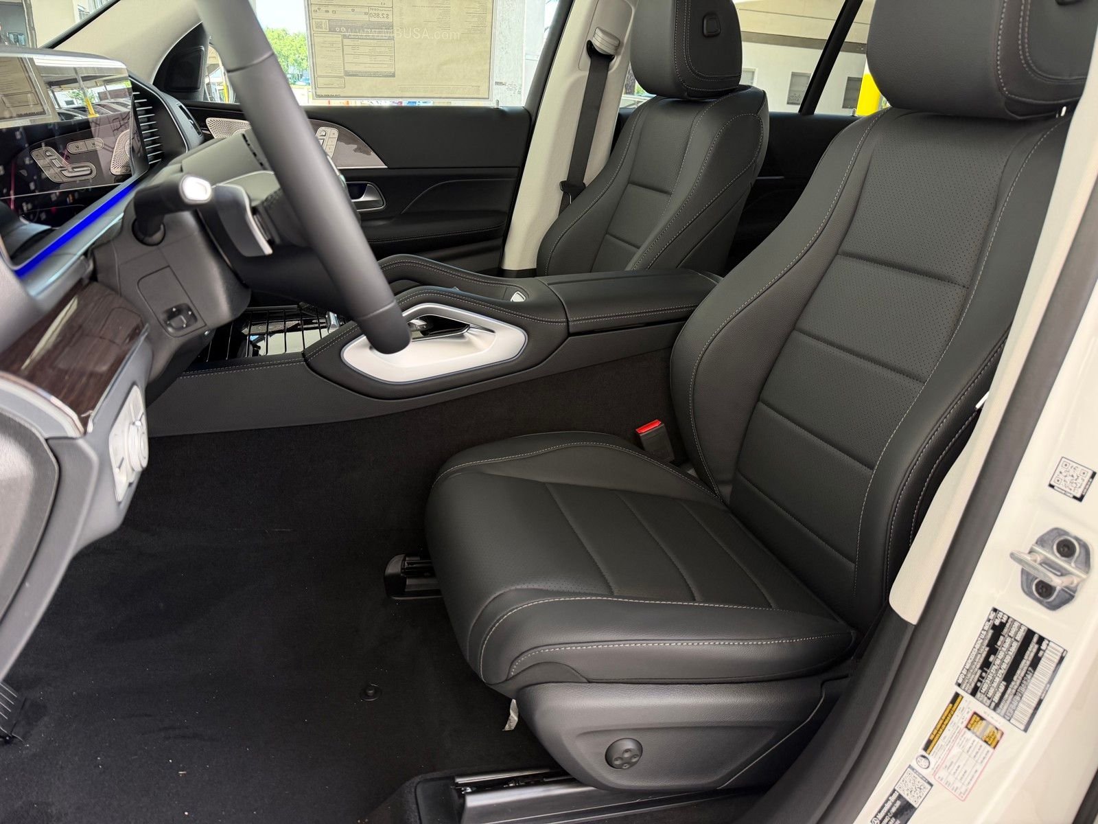 New 2026 Polar White Mercedes-Benz GLE 350 image 14