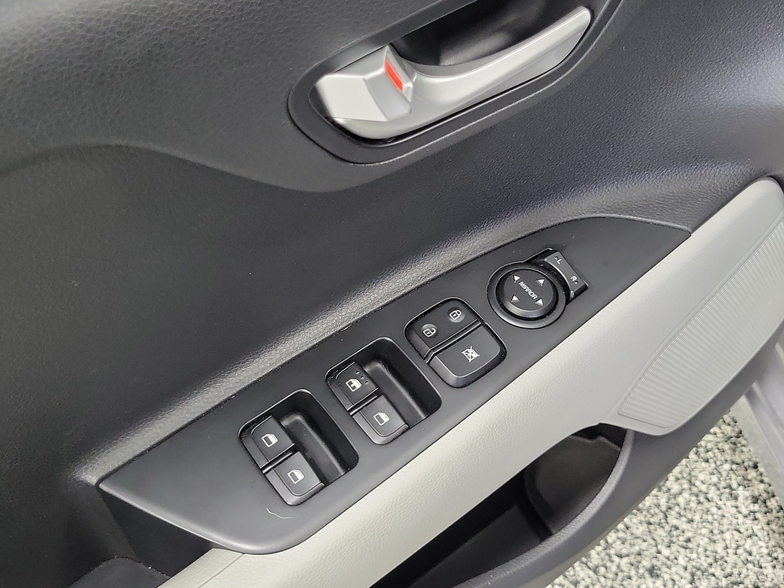 Used 2023 Gray Kia S image 7
