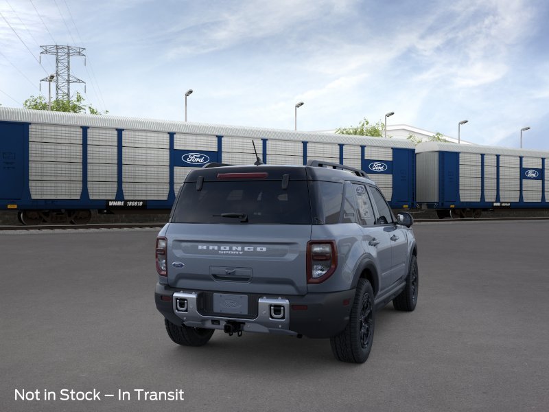 New 2026 Azure Gray Metallic Tri-Coat Ford Outer Banks® image 8