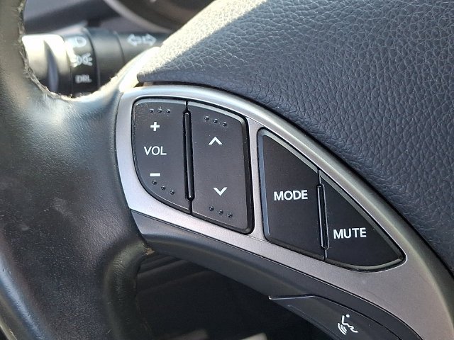 Used 2016 Gray Hyundai Base image 19