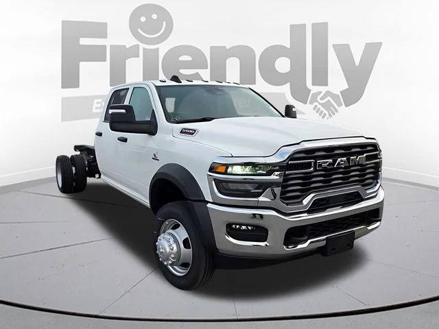 New 2026 Bright White Clearcoat RAM Tradesman image 3