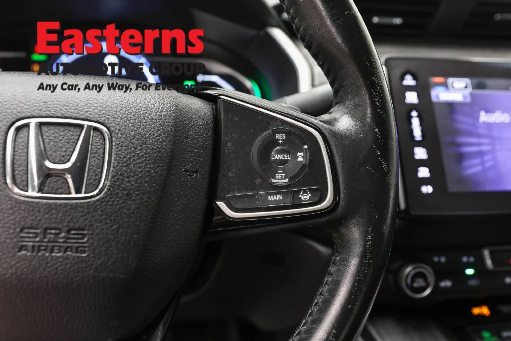 Used 2018 Silver Honda Touring image 16