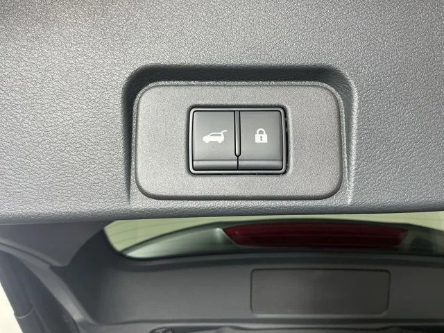New 2026 Gray Nissan Platinum image 24